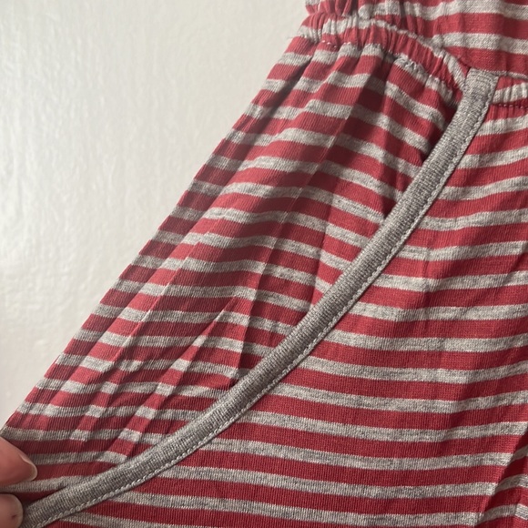 Espresso stripped knit maxi dress with elastic at waist and pocket. - Picture 4 of 7